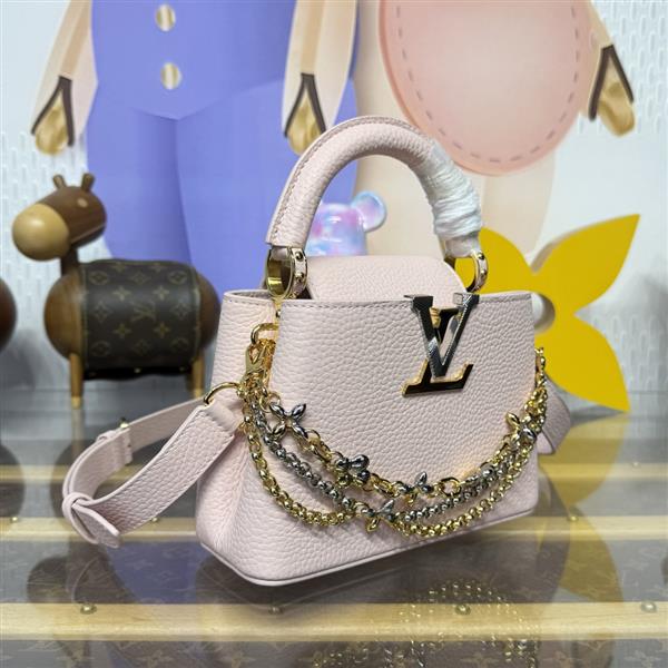 2026120185551176 270